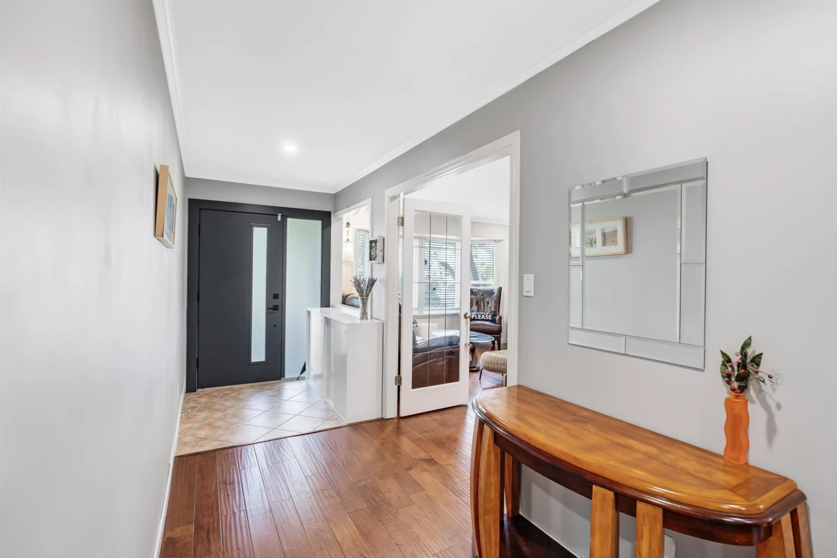 Family Room Photo of 4652 55a Street, Delta, BC