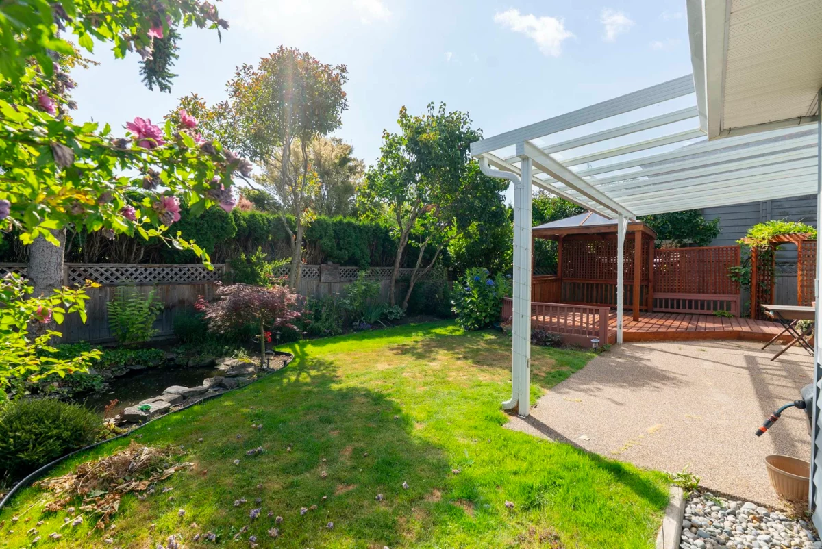 Hot Tub / Spa Photo of 4652 55a Street, Delta, BC