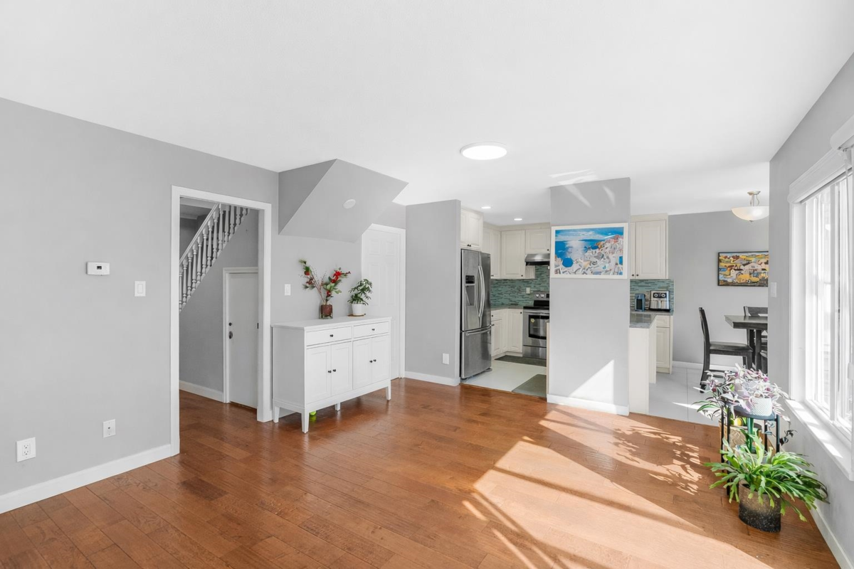 Primary Bathroom Photo of 4652 55a Street, Delta, BC