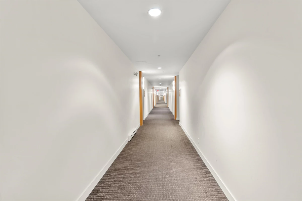 Dining Area Photo of 207 33539 Holland Avenue, Abbotsford, BC