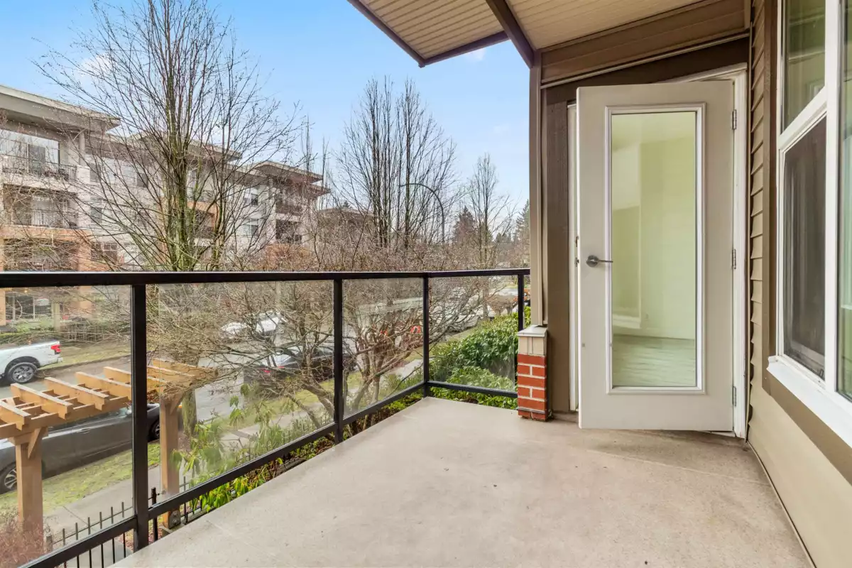 Mudroom Photo of 207 33539 Holland Avenue, Abbotsford, BC