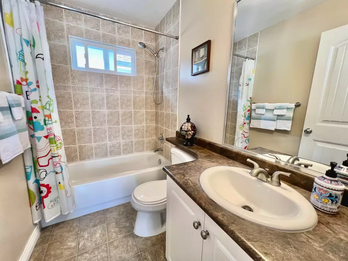 Basement Recreation Room Photo of 24282 101a Avenue, Maple Ridge, BC