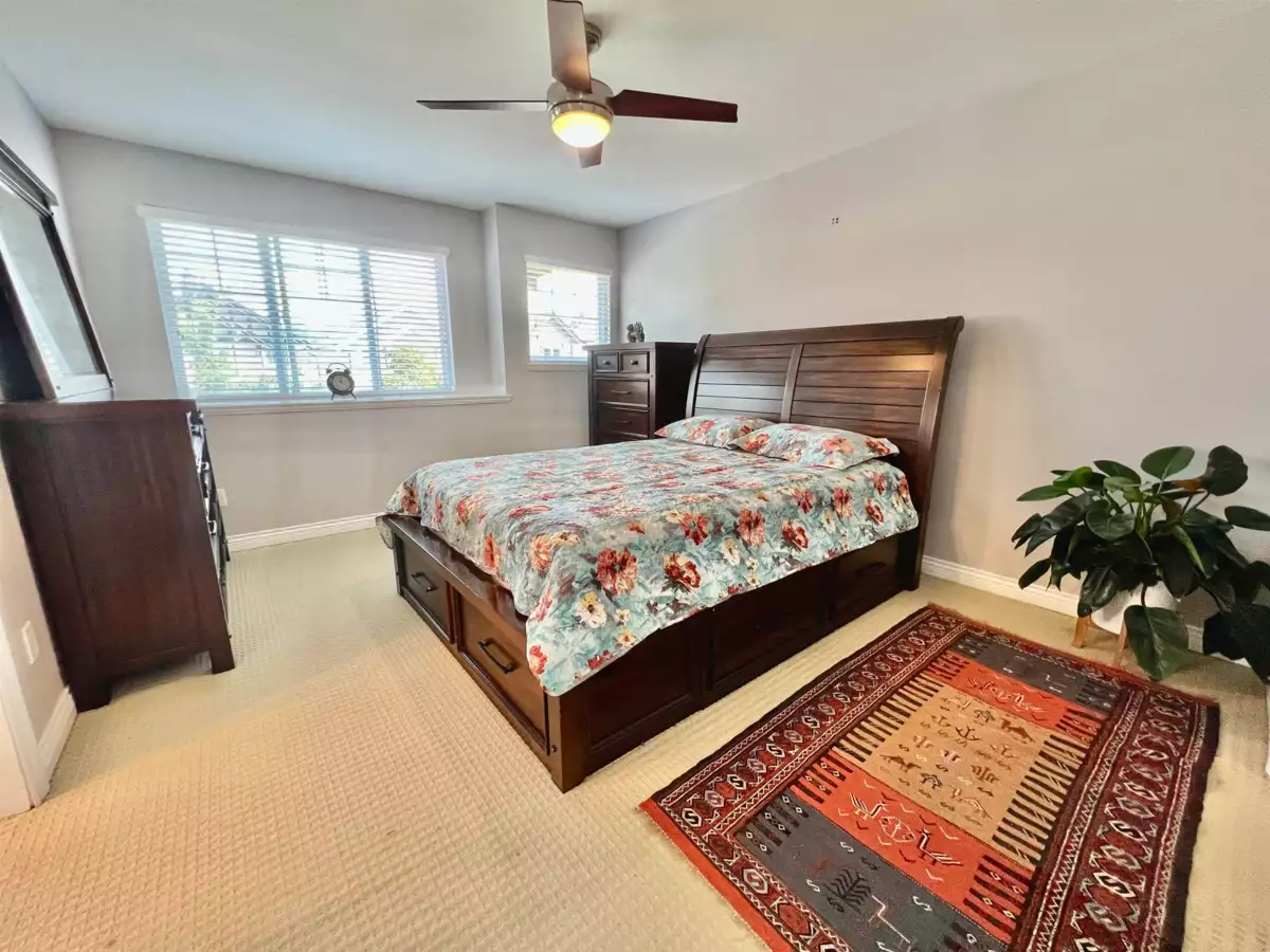 Bedroom 2 Photo of 24282 101a Avenue, Maple Ridge, BC