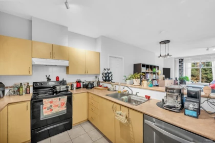 Office / Den Photo of 213 83 Star Crescent, New Westminster, BC