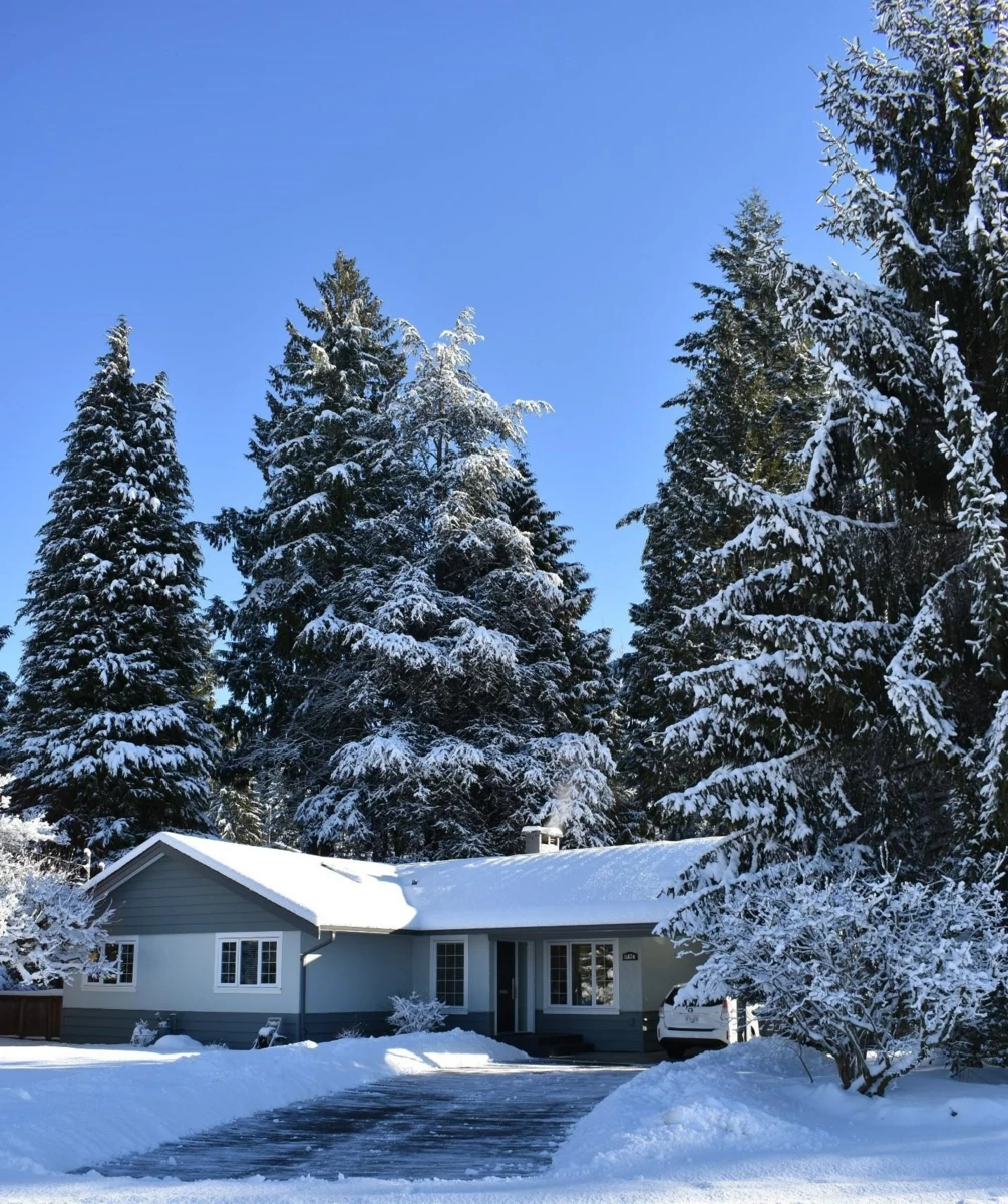 Mudroom Photo of 3474 Greentree Lane, North Vancouver, BC