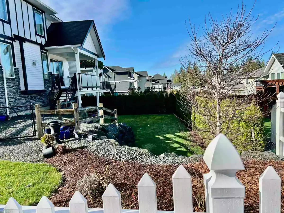 Dining Area Photo of 50221 Kensington Drive, Chilliwack, BC