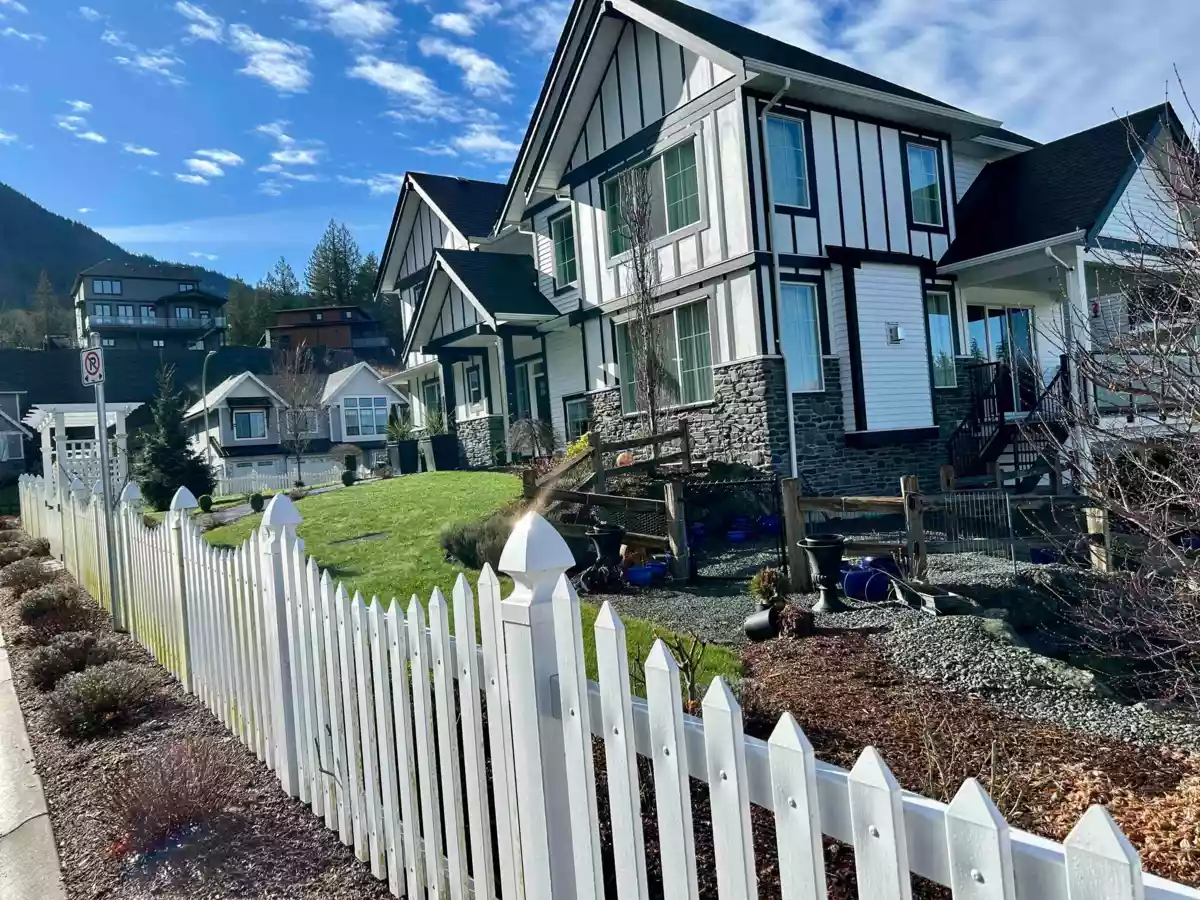 Family Room Photo of 50221 Kensington Drive, Chilliwack, BC