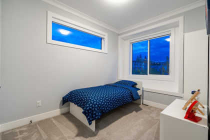 Mudroom Photo of 16595 25a Avenue, Surrey, BC