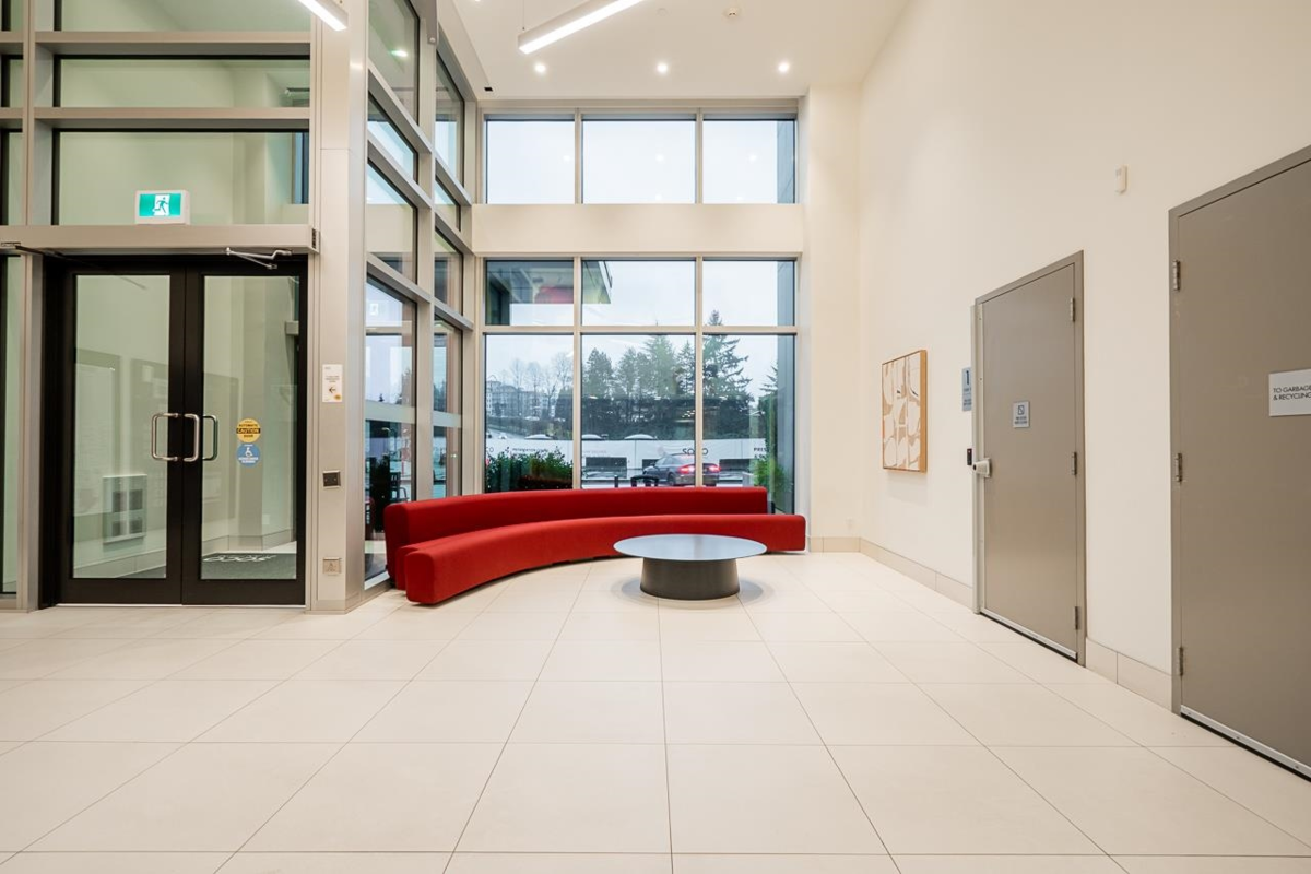 Family Room Photo of 910 318 Alderson Avenue, Coquitlam, BC