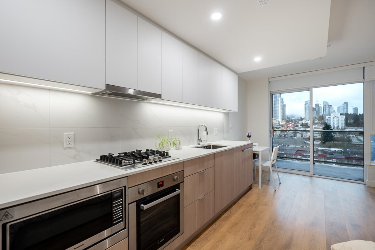 Loft / Bonus Room Photo of 910 318 Alderson Avenue, Coquitlam, BC