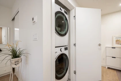 Laundry Room Photo of 910 318 Alderson Avenue, Coquitlam, BC