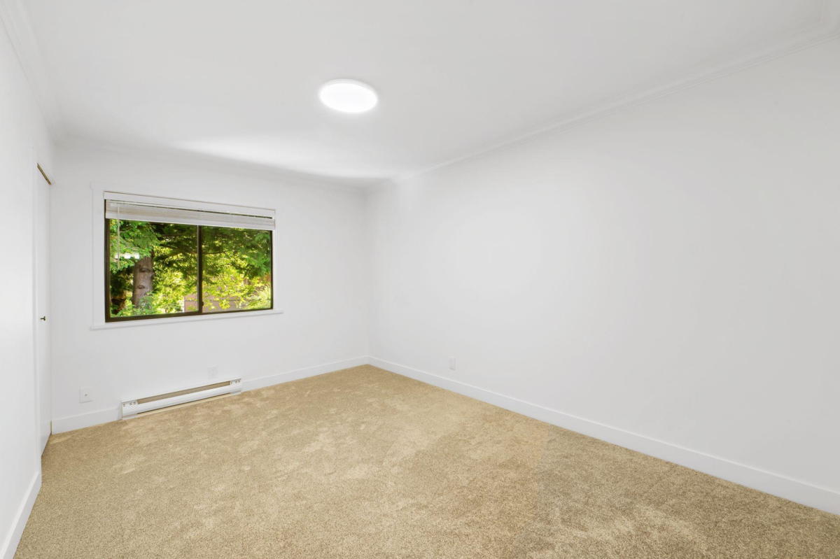 Bedroom 4 Photo of 310 10620 150 Street, Surrey, BC