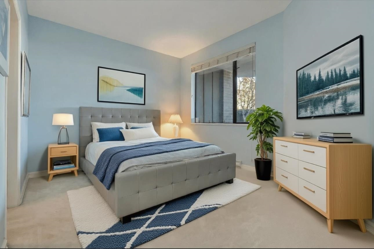 Pantry Photo of 107 1551 Foster Street, White Rock, BC