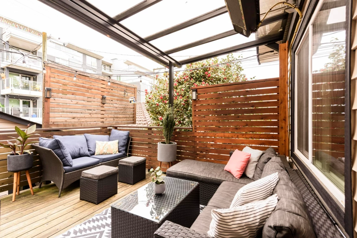 Backyard Photo of 3528 Franklin Street, Vancouver, BC