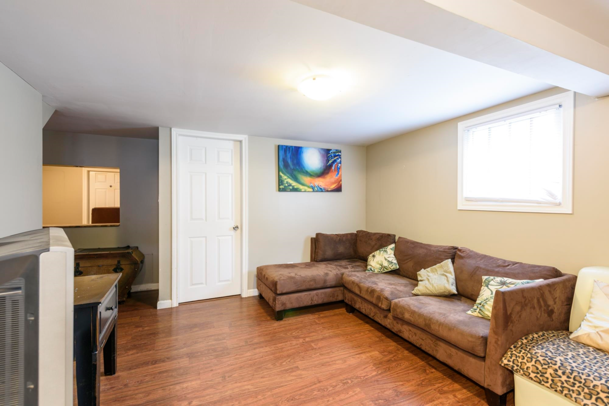 Outdoor Deck Photo of 3528 Franklin Street, Vancouver, BC