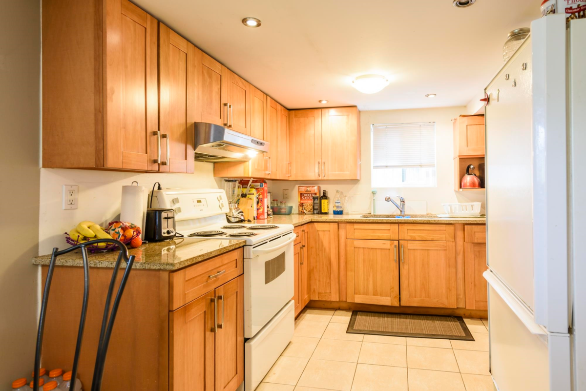 Staircase Photo of 3528 Franklin Street, Vancouver, BC