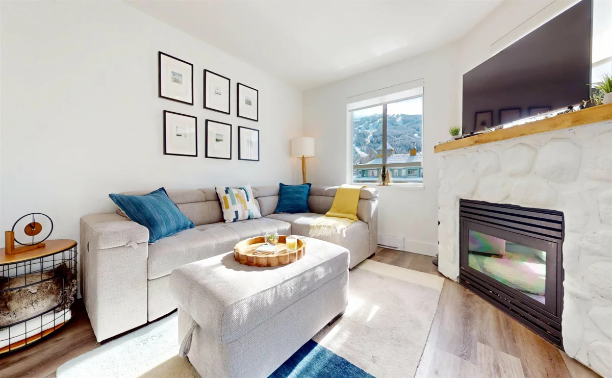 Dining Area Photo of 449 4314 Main Street, Whistler, BC