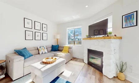 449 4314 Main Street, Whistler, BC, Benchlands — 1 bed apartment/condo for sale