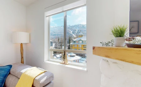 449 4314 Main Street, Whistler, BC, Whistler — Apartment/Condo for sale