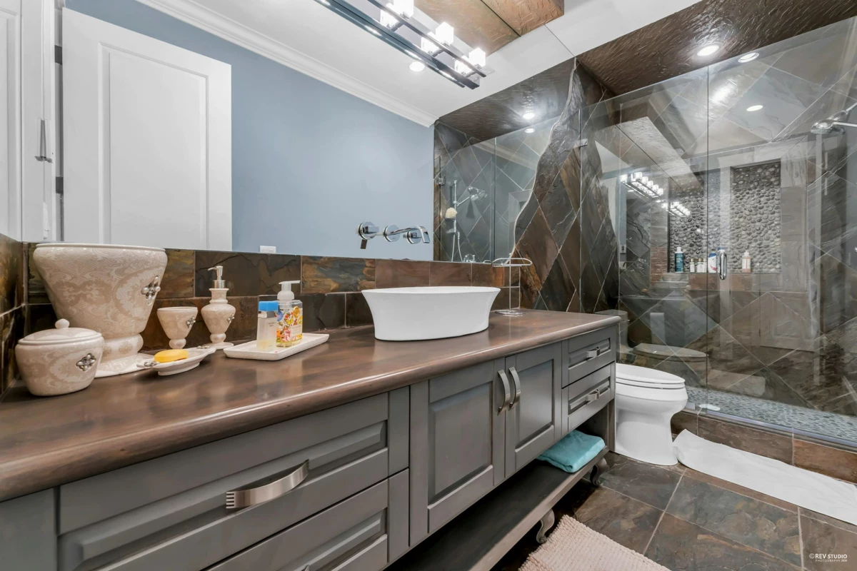 Bedroom 2 Photo of 14033 34a Avenue, Surrey, BC