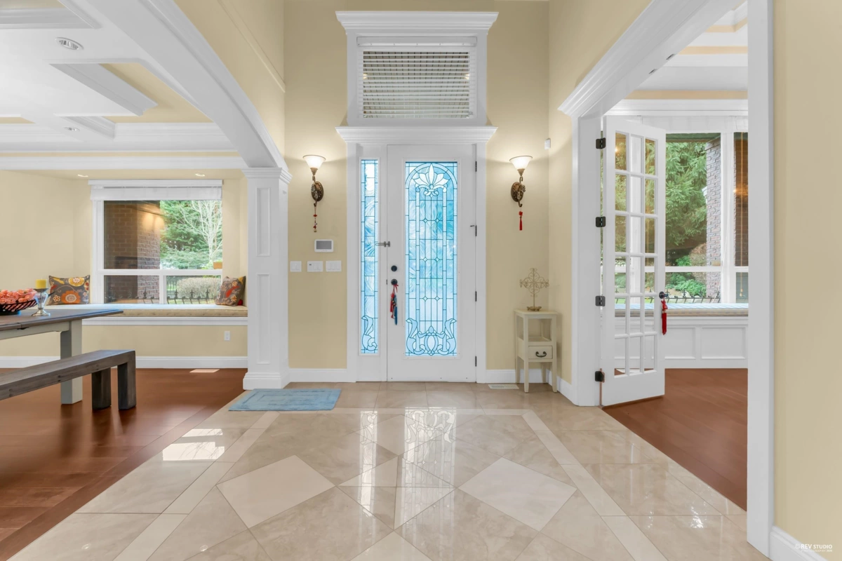 Dining Area Photo of 14033 34a Avenue, Surrey, BC