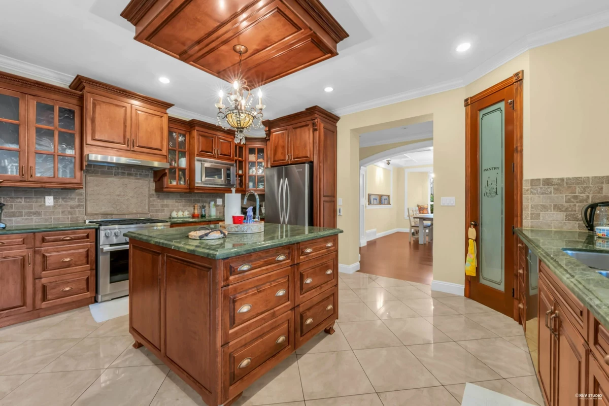 Mudroom Photo of 14033 34a Avenue, Surrey, BC