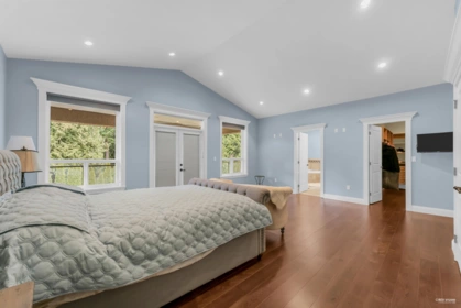 Swimming Pool Photo of 14033 34a Avenue, Surrey, BC
