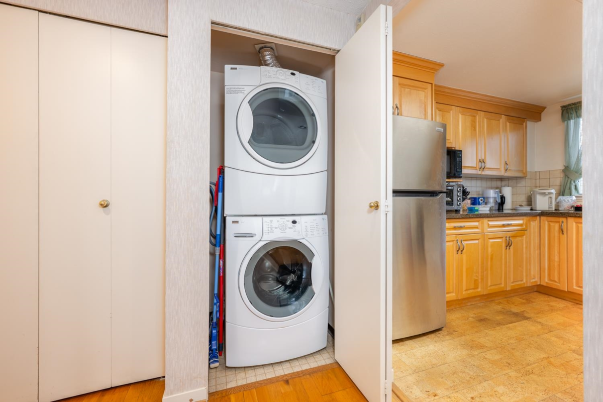 Pantry Photo of 1601 6282 Kathleen Avenue, Burnaby, BC