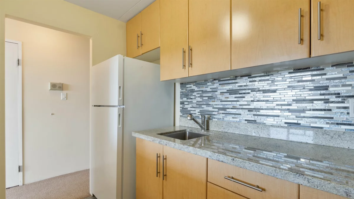 Kitchen Photo of 1208 6651 Minoru Boulevard, Richmond, BC