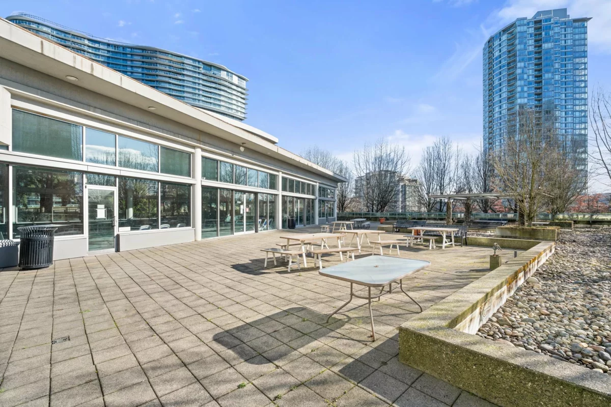 Loft / Bonus Room Photo of 2601 1009 Expo Boulevard, Vancouver, BC