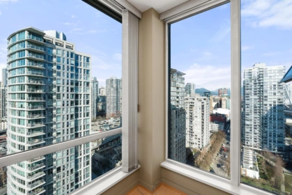 2601 1009 Expo Boulevard, Vancouver, BC