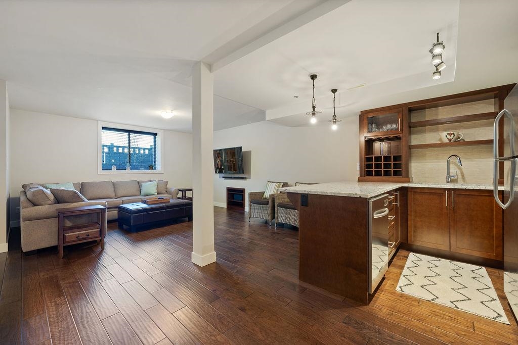 Entry Foyer Photo of 23043 Billy Brown Road, Langley, BC