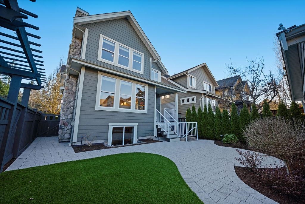 Front Yard Photo of 23043 Billy Brown Road, Langley, BC