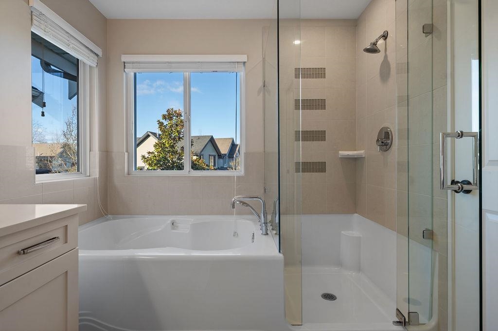 Powder Room Photo of 23043 Billy Brown Road, Langley, BC