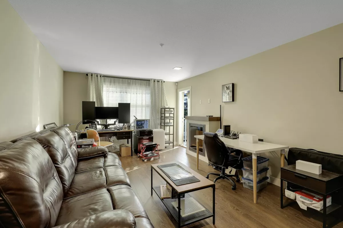 Pantry Photo of 209 19936 56 Avenue, Langley, BC