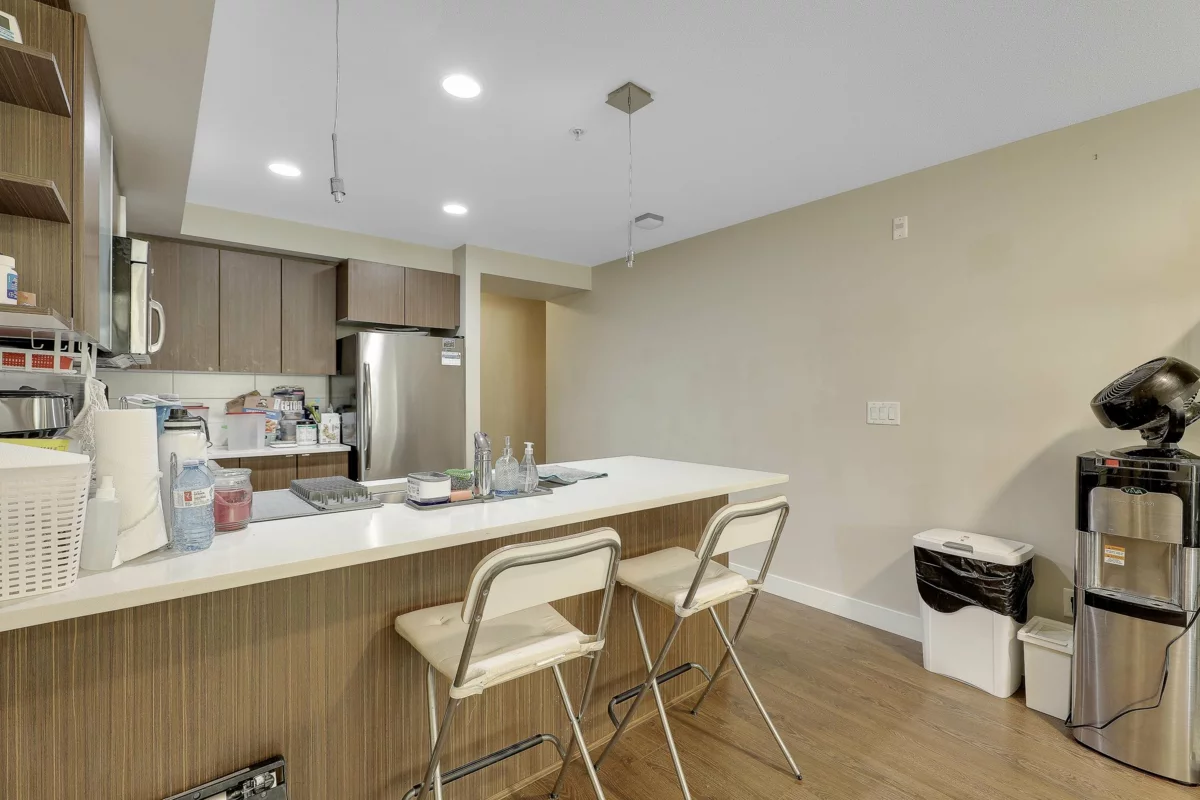 Walk-In Closet Photo of 209 19936 56 Avenue, Langley, BC