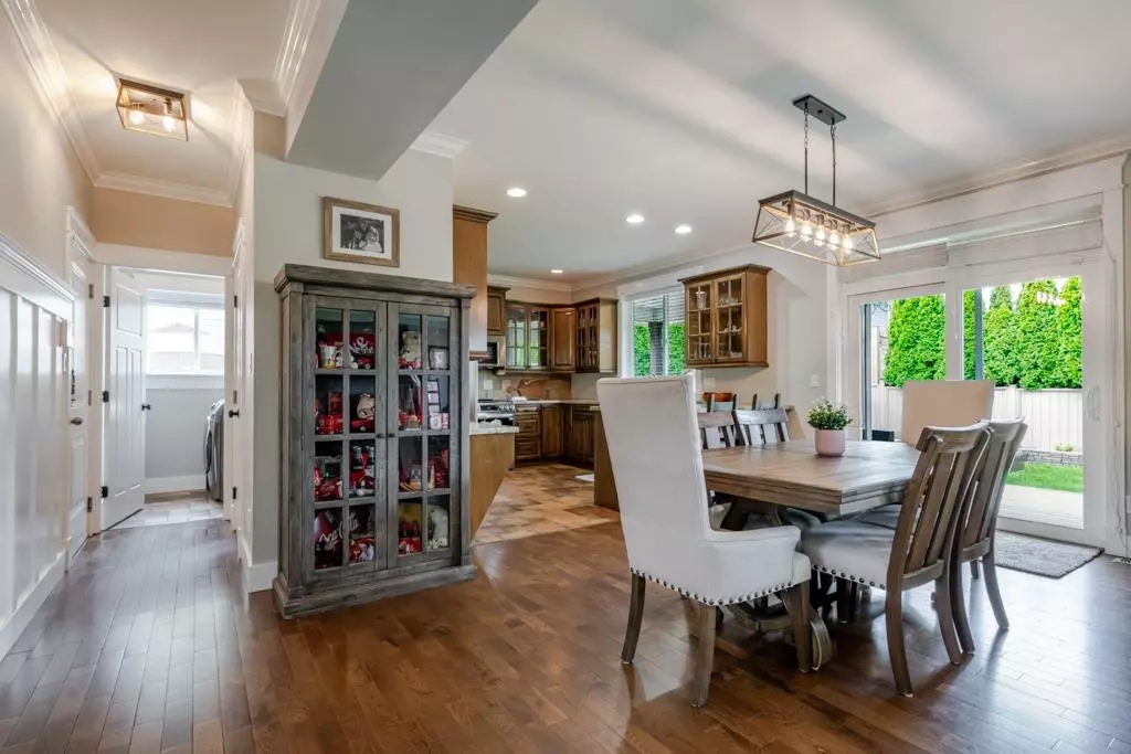 Dining Area Photo of 8761 Machell Street, Mission, BC