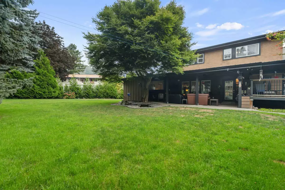 Aerial View of 1752 Cedar Place, Agassiz, BC