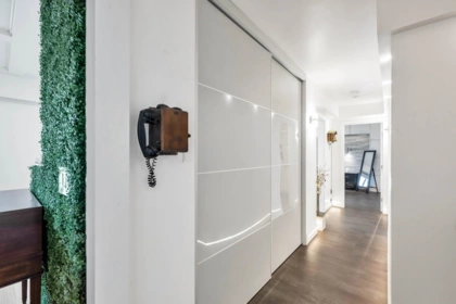 Mudroom Photo of 325 17707 57a Avenue, Surrey, BC