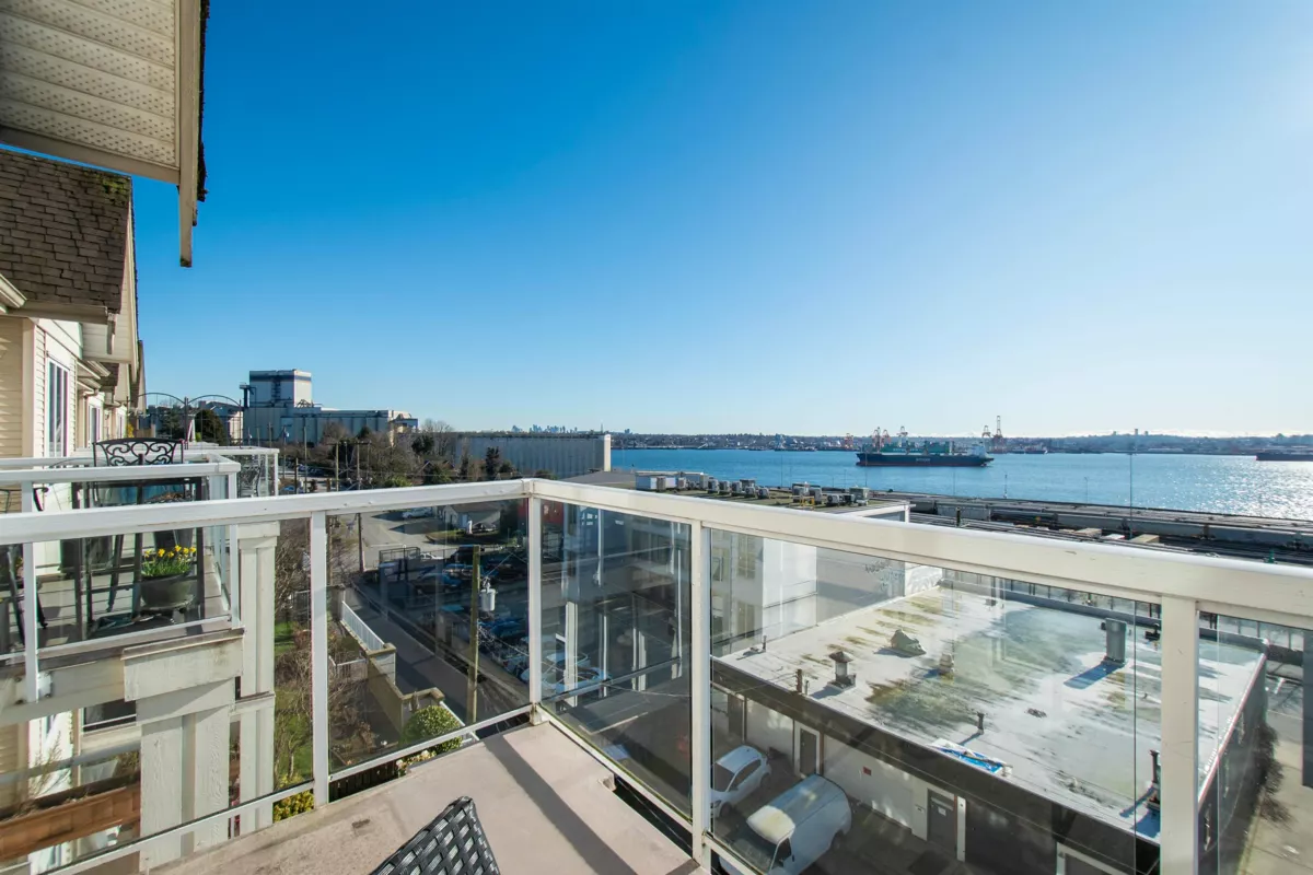 Living Room Photo of 409 365 E 1st Street, North Vancouver, BC