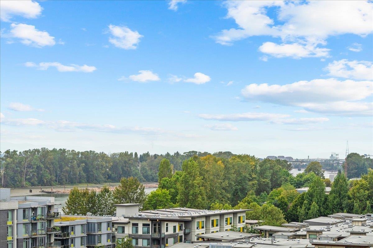 Backyard Photo of 1106 3281 E Kent Avenue North, Vancouver, BC