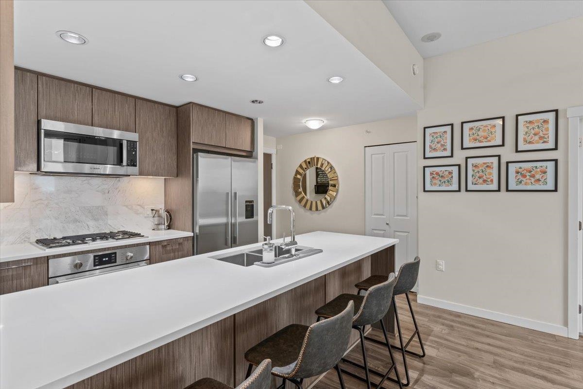 Breakfast Nook Photo of 1106 3281 E Kent Avenue North, Vancouver, BC