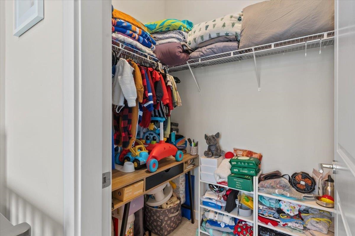Entry Foyer Photo of 1106 3281 E Kent Avenue North, Vancouver, BC