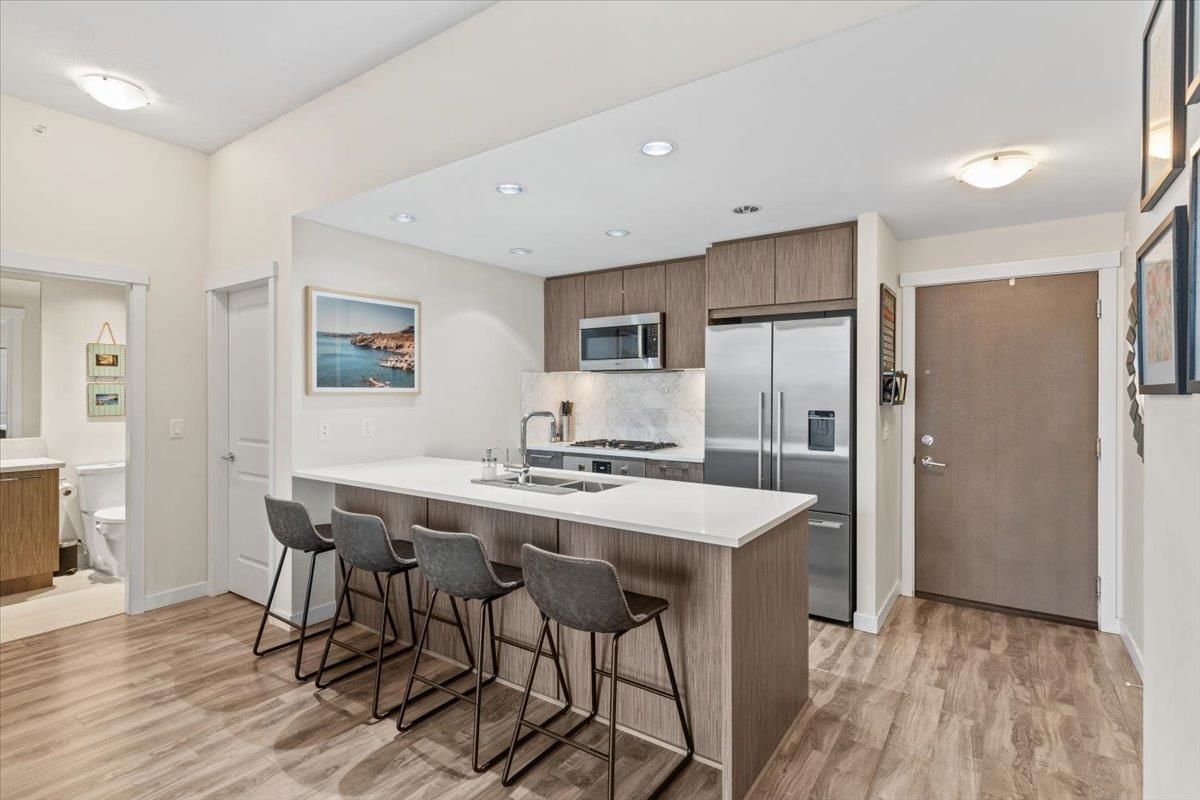 Kitchen Island Photo of 1106 3281 E Kent Avenue North, Vancouver, BC
