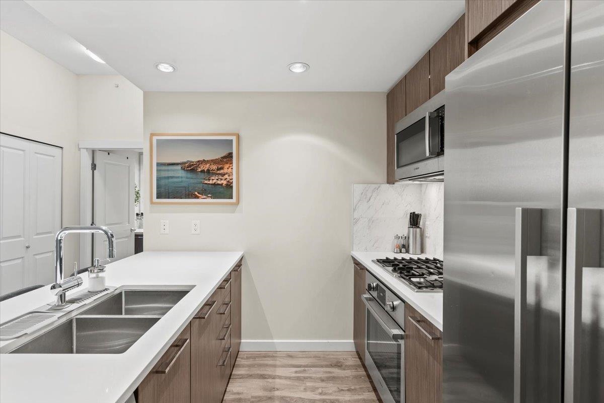 Kitchen Photo of 1106 3281 E Kent Avenue North, Vancouver, BC