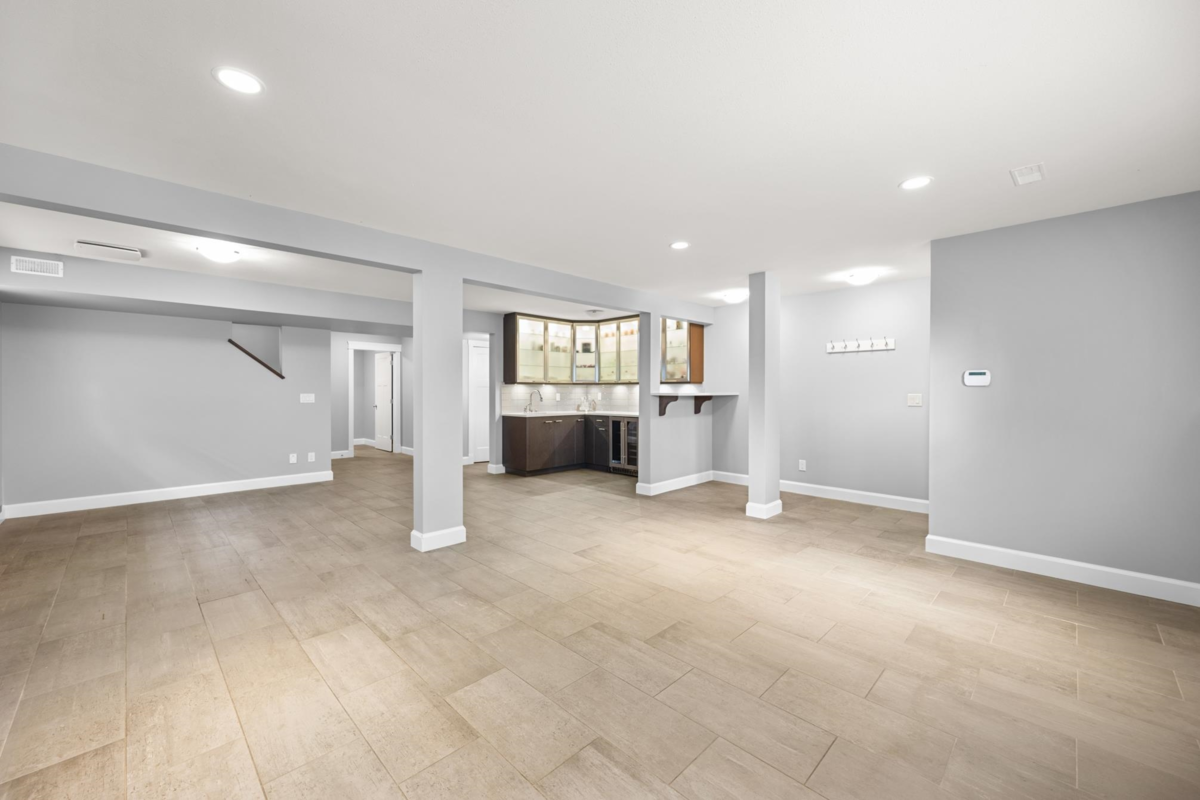 Outdoor Kitchen Photo of 1096 165 Street, Surrey, BC