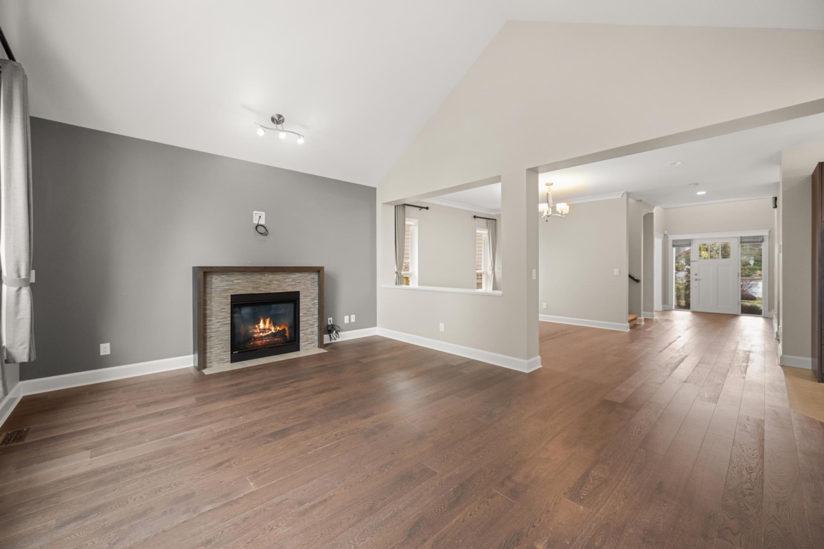 Primary Bathroom Photo of 1096 165 Street, Surrey, BC