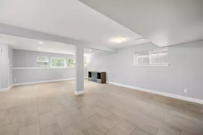 Swimming Pool Photo of 1096 165 Street, Surrey, BC