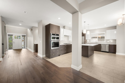 Walk-In Closet Photo of 1096 165 Street, Surrey, BC