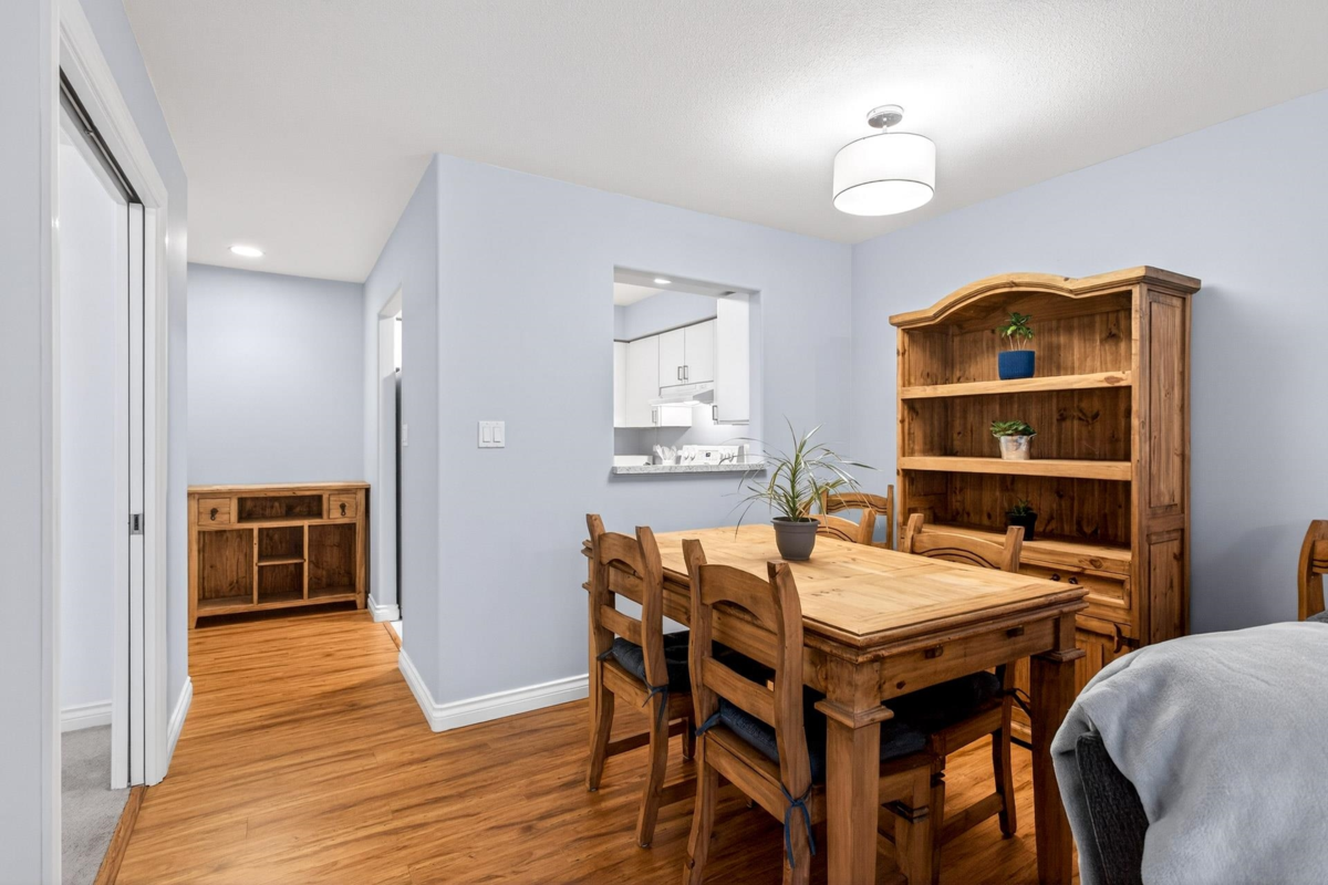 Bedroom 2 Photo of 307 33675 Marshall Road, Abbotsford, BC